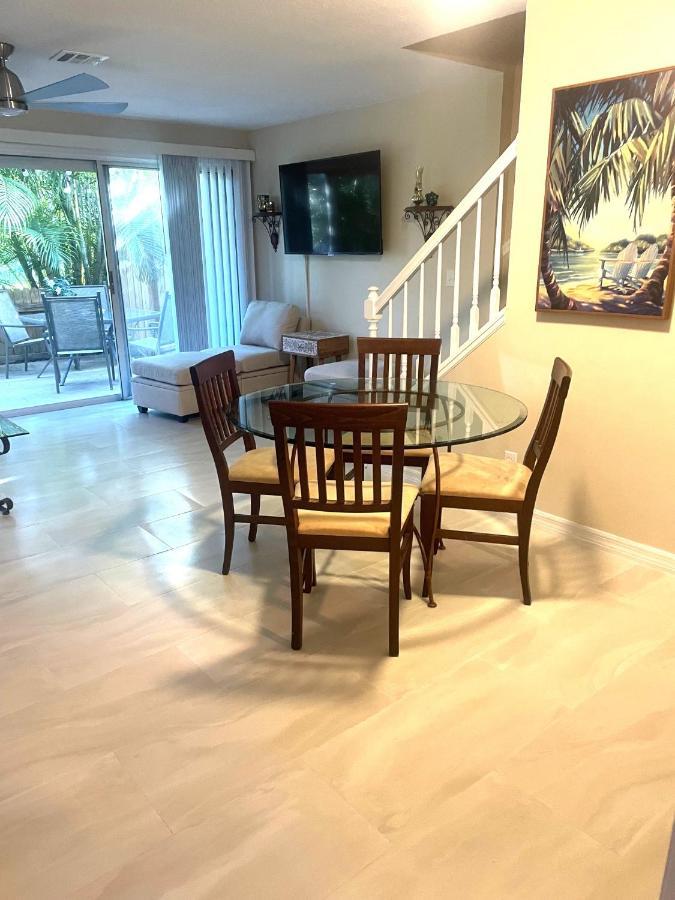 Coastal Townhome In Jupiter 1 Mile To Beach! Exteriör bild