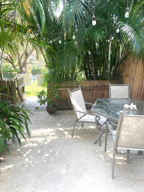 Coastal Townhome In Jupiter 1 Mile To Beach! Exteriör bild